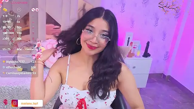 MARIANA_TAY1's Live XXX Chat