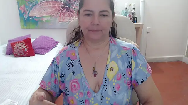 leonela_69 Adlı Modelin Canlı XXX Sohbeti