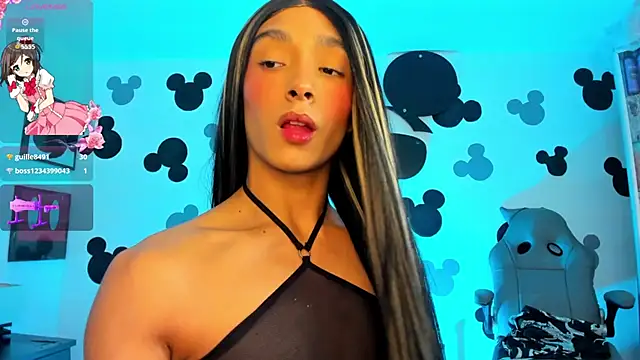 Show modela AdharaSkinny_ na web-kameri