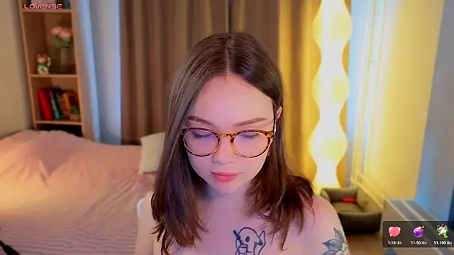 MilenaSaint 现场XXX聊天