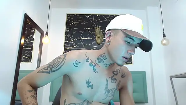 Patrick_Rango Live XXX-Chat