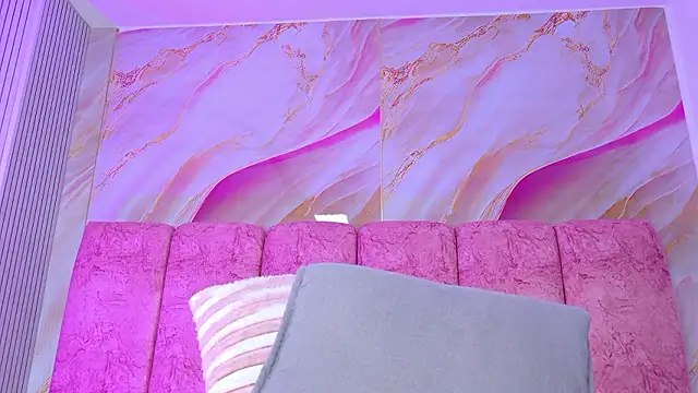 emmacurvy Live XXX-chat