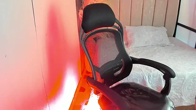 LizzyBrooks_ Webcam show