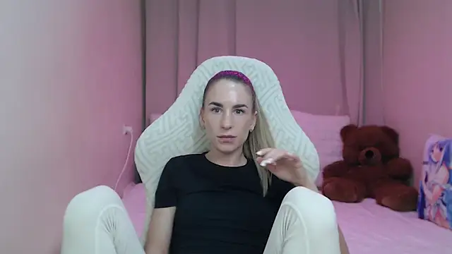 DeboraHorny's Live XXX Chat