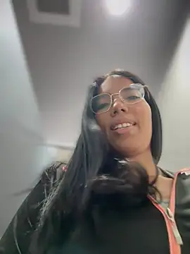 Show modela SheenaBrooke na web-kameri