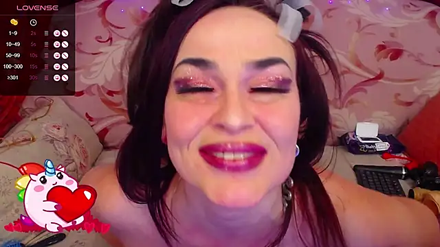 hotzlata Adlı Modelin Canlı XXX Sohbeti