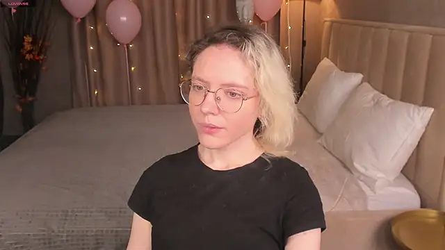 Živý XXX chat HottoKori