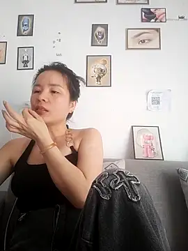 Ivy_Trix2 Obrolan Langsung XXX