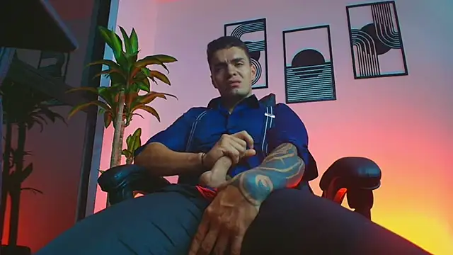 ALPHA_DOMINUS_ Live XXX-chat