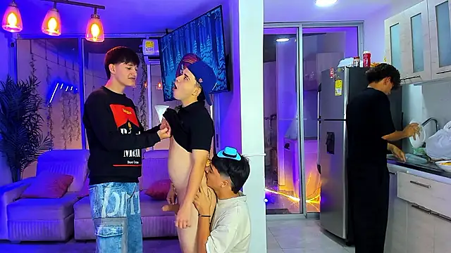 Houseofwarrios Live XXX-chat