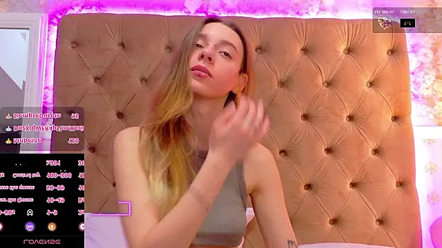 CoraVex Adlı Modelin Web Kamerası Şovu