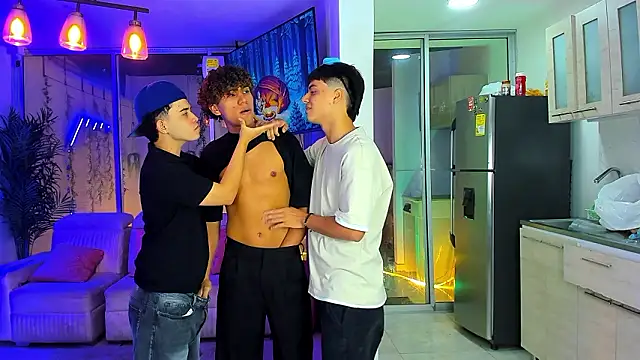 XXX chat uživo modela Houseofwarrios