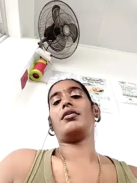 Baby_P Adlı Modelin Canlı XXX Sohbeti