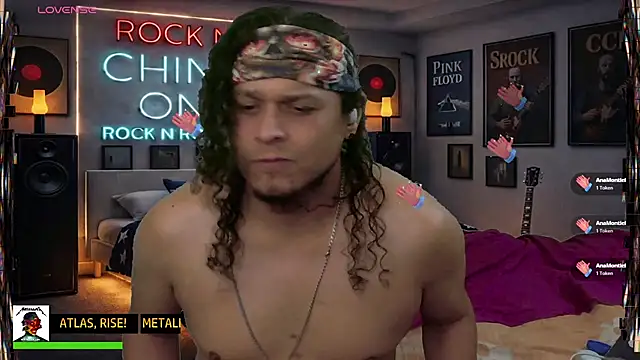 chino_roz's Live XXX Chat