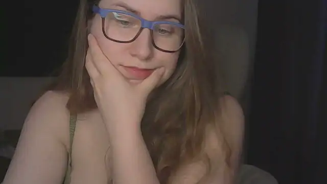 دردشة SeasonalSomeone الجنسية المباشرة