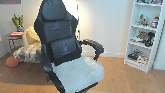 _BellaEvans_ Live XXX Chat