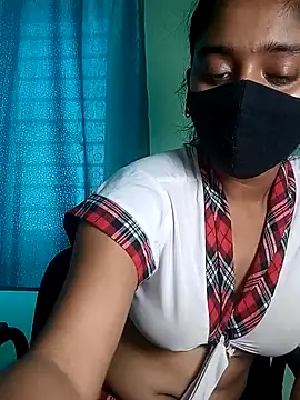 Chat XXX en directo de shrutee12