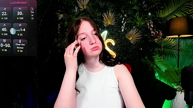 XXX chat uživo modela Elisabeth_Binder