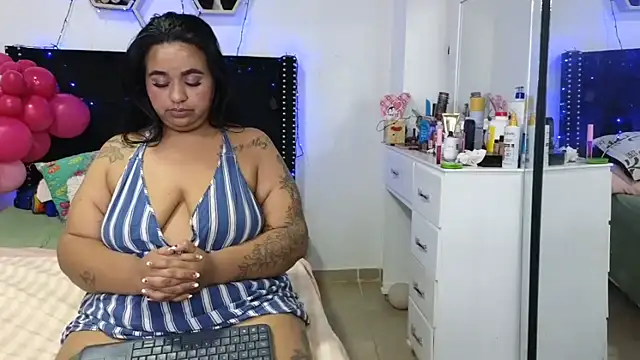 charlotte_077 Chat XXX live