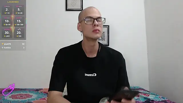 Vlad__night – Live XXX-chat