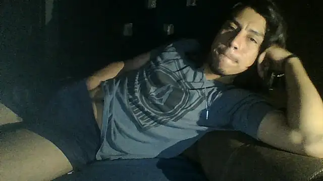 AlexAlejandro13 – Live XXX-chat