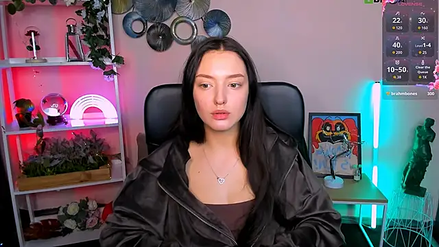 แชท XXX สดของ miki-niki