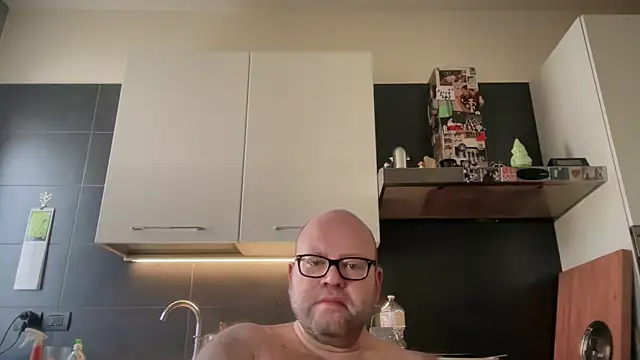 theitalianbear: онлайн-секс-чат