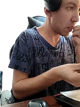 _uncle_Mitya-43_ Show Webcam