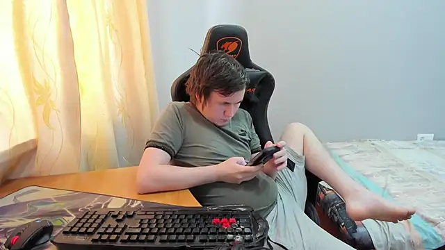 Show modela iliaskrislove na web-kameri