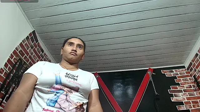 raven_robin_'s Webcam Show