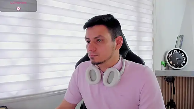 Rick_AdamsのライブXXXチャット