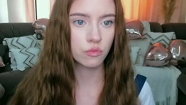 Erica_Kiss' Live XXX Chat