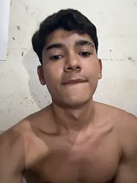 pabloflaquito23's Live XXX Chat