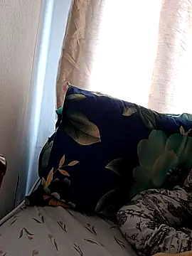 ClonicKaaba's Live XXX Chat