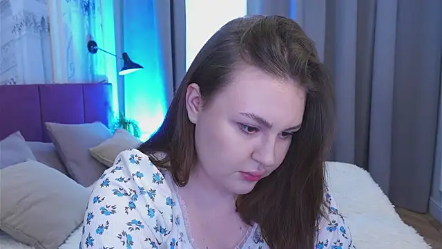 Mia_Pearl: απευθείας συνομιλία ΧΧΧ