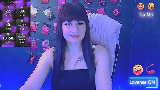 Czat XXX na żywo – Violla_My