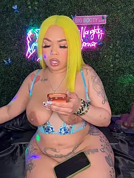 RenaThickAss Chat XXX in diretta