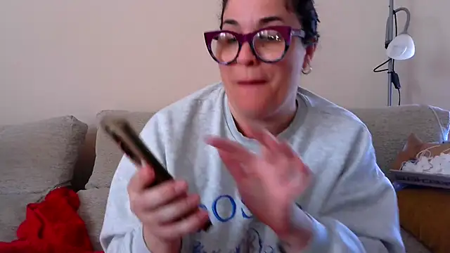 Cuquita83 – webcam-show