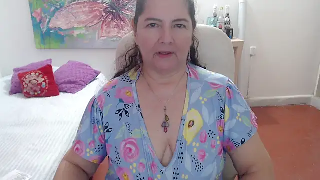 Chatroom XXX en direct de leonela_69