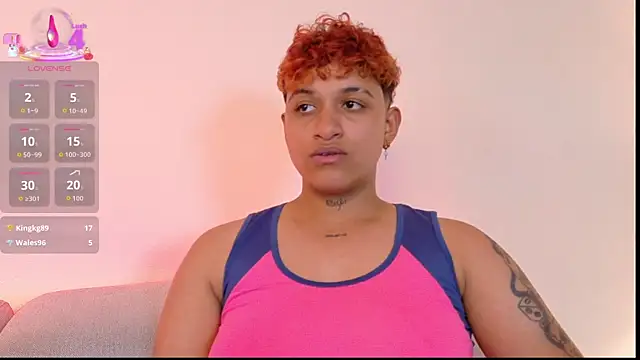 Živý XXX chat DominickJoness