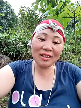 Chat XXX en directo de kalara_kail