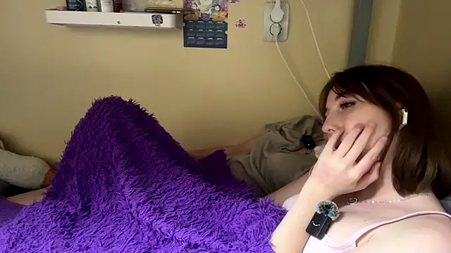 AquilineOrites Chat XXX in diretta