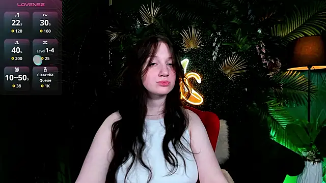 Elisabeth_Binder Adlı Modelin Canlı XXX Sohbeti