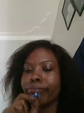 Dellah27のライブXXXチャット