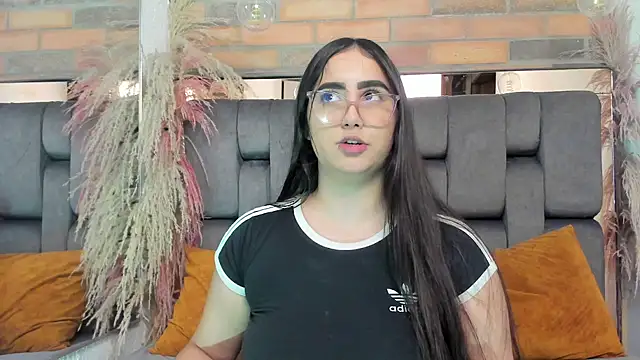 แชท XXX สดของ JESSYCORTES