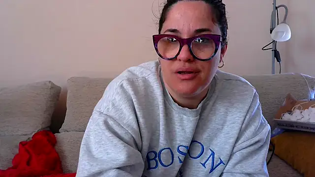 Chatroom XXX en direct de Cuquita83