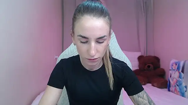 DeboraHorny's Live XXX Chat