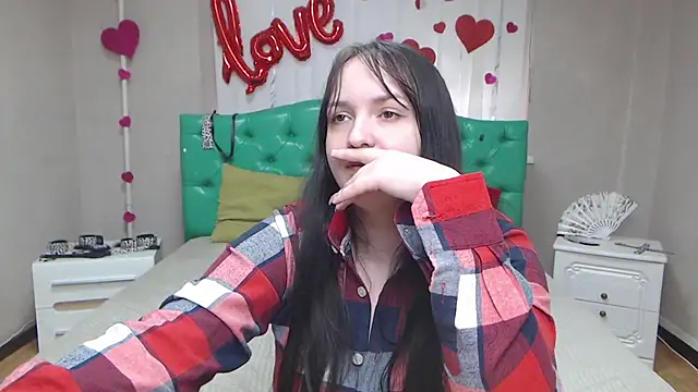 IsabelBlackberry Chat XXX in diretta