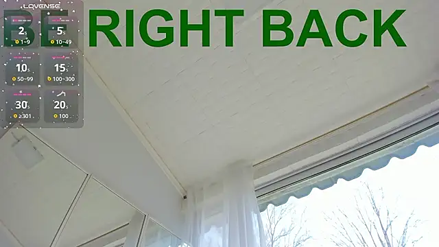 Ella_VeeのライブXXXチャット