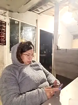 Chat XXX ao vivo de ISABELLA-24_